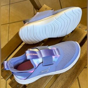 Girls Sneakers